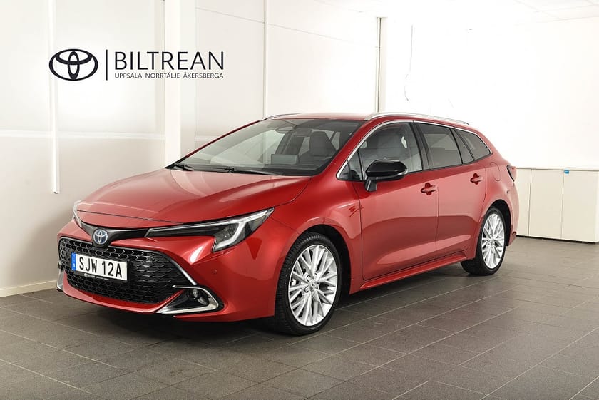 Bild 1 av Toyota Corolla Touring Sports Hybrid 1,8 Kombi Elhybrid Style Backkamera Rattvärme