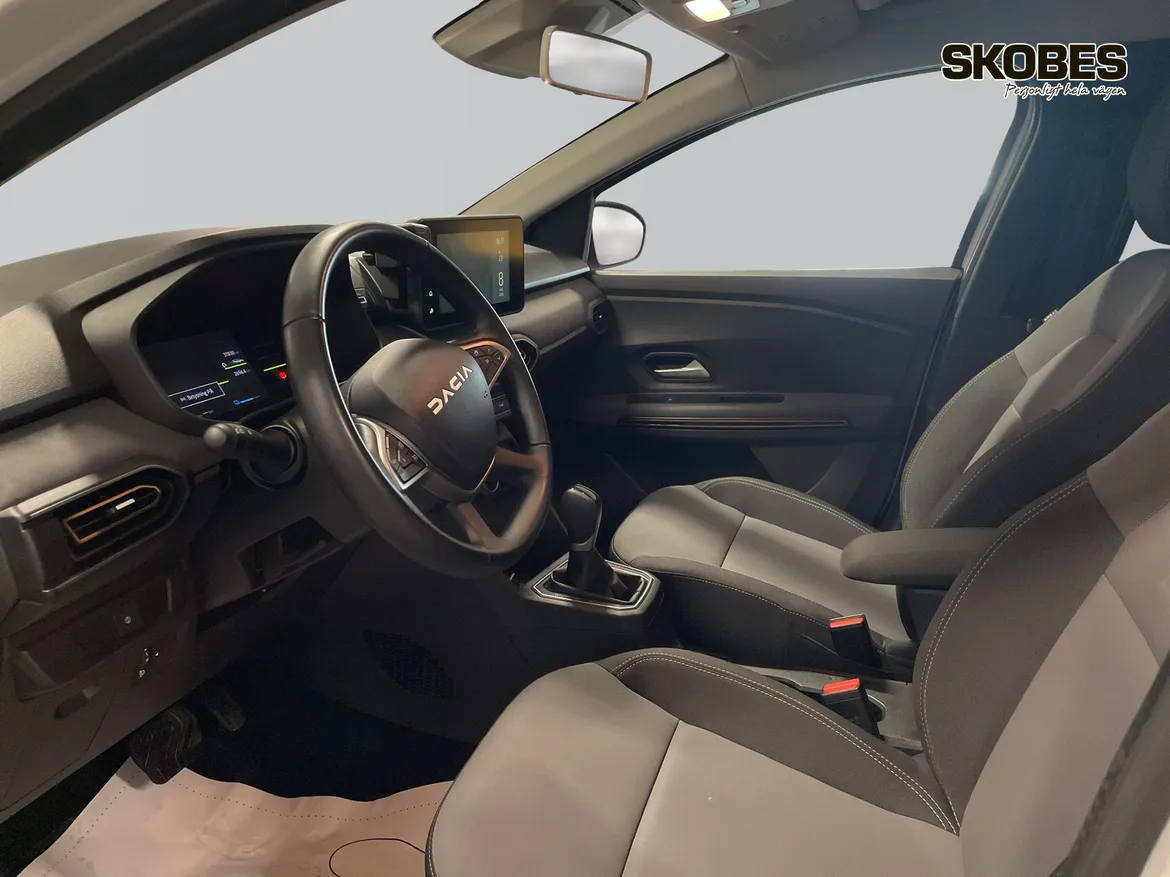 Dacia Jogger 7-sätes HYBRID 140