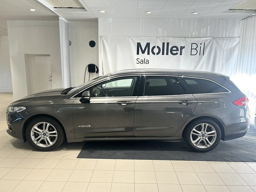 Bild 4 av Ford Mondeo Kombi Hybrid 2.0 187hk Titanium Drag Gps Backkamera