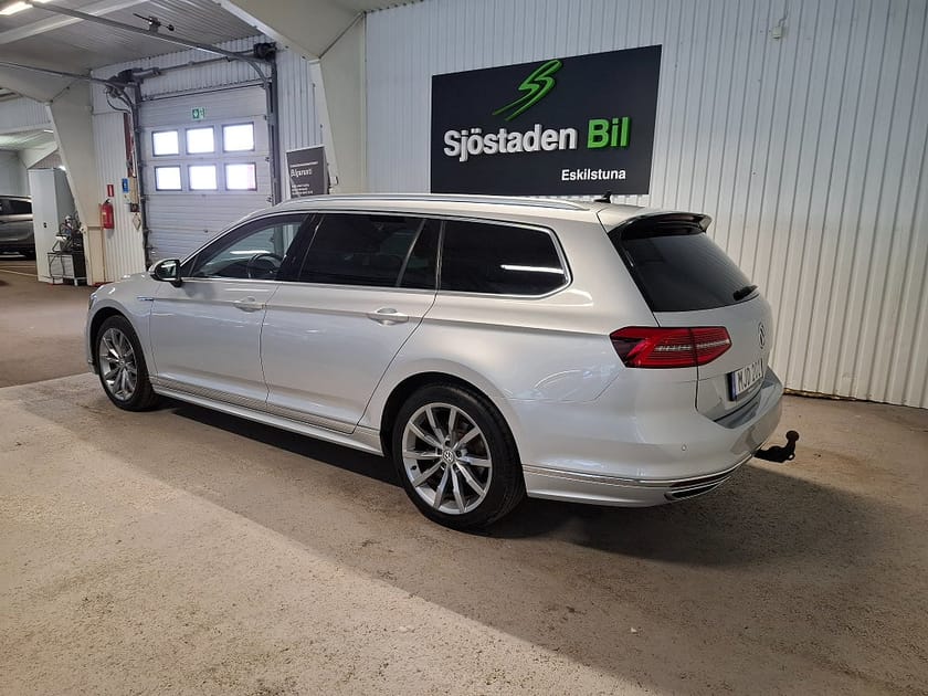 Bild 5 av Volkswagen Passat Sportscombi SC 2.0 TDI4Motion GT Drag Ad Farh Värm Led fr 3,99%