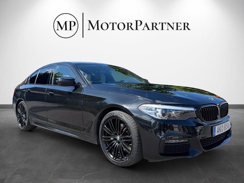 Bild 1 av BMW 520d xDrive Sedan MHEV M Sport Cockpit Kamera Skinn Värmare