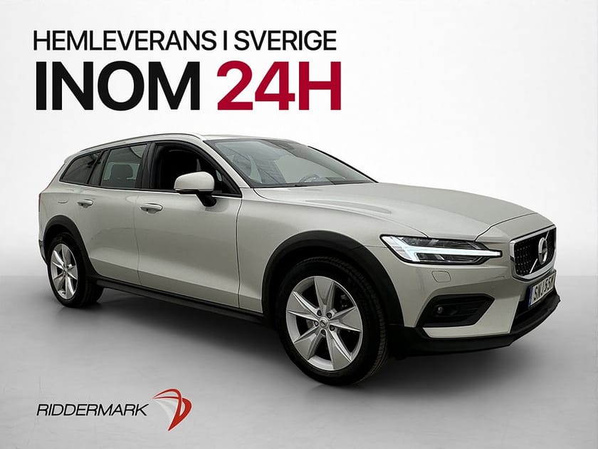 Bild 3 av Volvo V60 Cross Country D4 AWD Momentum VOC Kamera CarPlay
