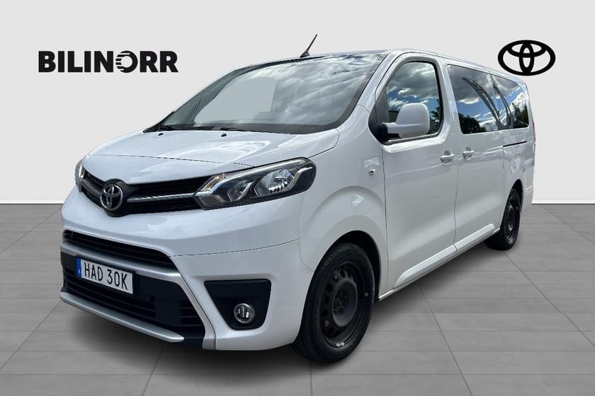 Bild 1 av Toyota Proace Verso SHUTTLE LONG 2,0 D ADBLUE 180 HK S&S 9-sits