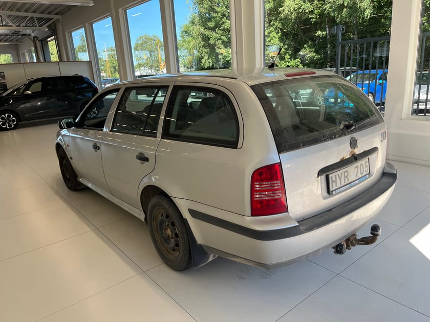 Bild 4 av Škoda Octavia Kombi 1,6