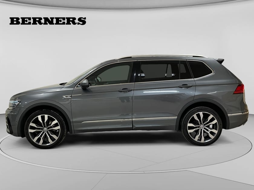 Bild 2 av Volkswagen Tiguan Allspace 7-sätes TDI 200 DSG 4-Motion / Panorama / R-Line / 7sits