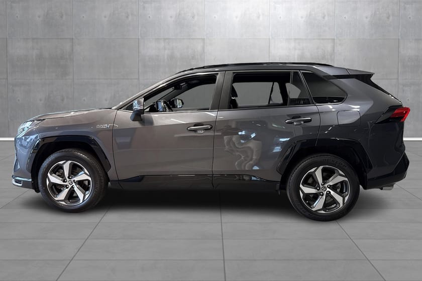 Bilde 2 av Toyota RAV4 Plug-in Hybrid Active Tech navi, h.feste, navi, cruise, dab
