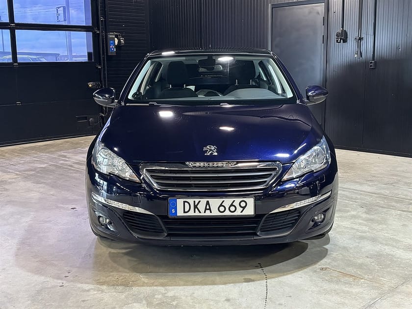 Bild 2 av Peugeot 308 1.6 THP (125hk) Active / Pano