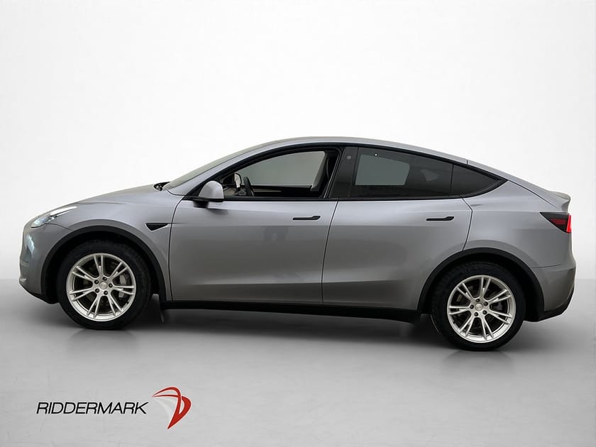 Bild 5 av Tesla Model Y Long Range AWD