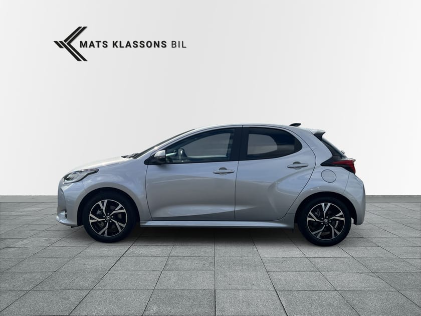 Bild 3 av Toyota Yaris Hybrid 115 1.5 115hk Active Plus