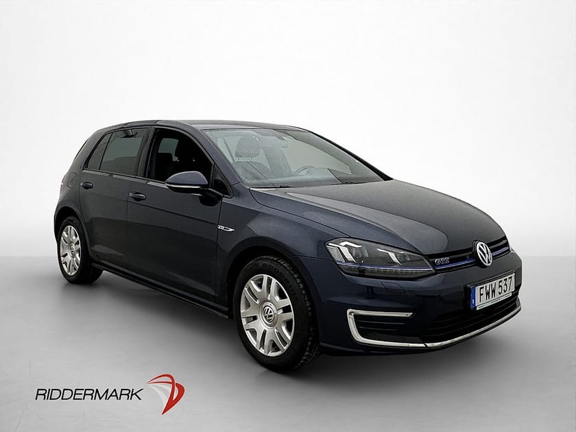 Bild 3 av Volkswagen Golf GTE 204hk Dragkrok Värmare Navi CarPlay