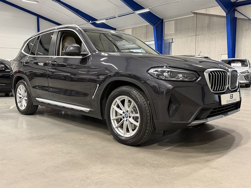Bild 3 av BMW X3 xDrive30e 30e xDrive 292 HK / Drag / HUD /