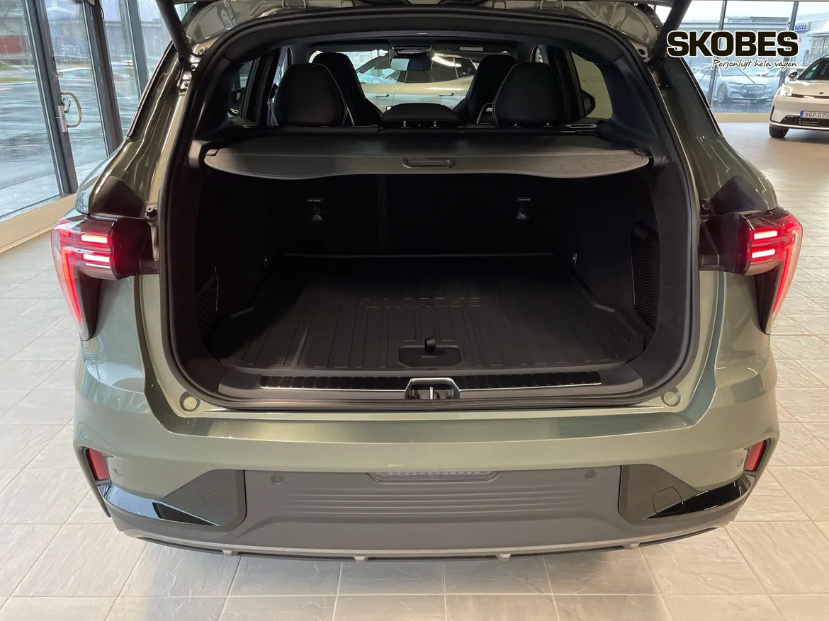 Lynk & Co 01 PHEV