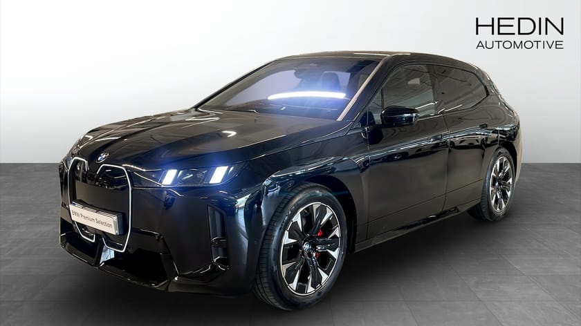 Bild 1 av BMW iX xDrive60 Fully Charged M Sport Pro H&K DAP Pano