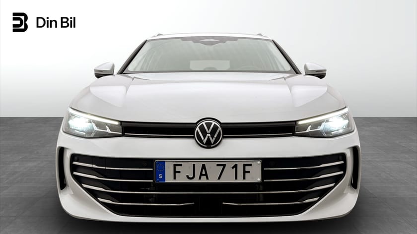 Bild 4 av Volkswagen Passat Variant eHybrid 1.5 TSI e-HYBRID/DRAG/NAVIGATION