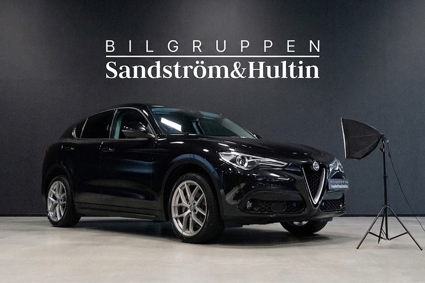 Bild 2 av Alfa Romeo Stelvio 2.2 JTD Q4 Super 210hk