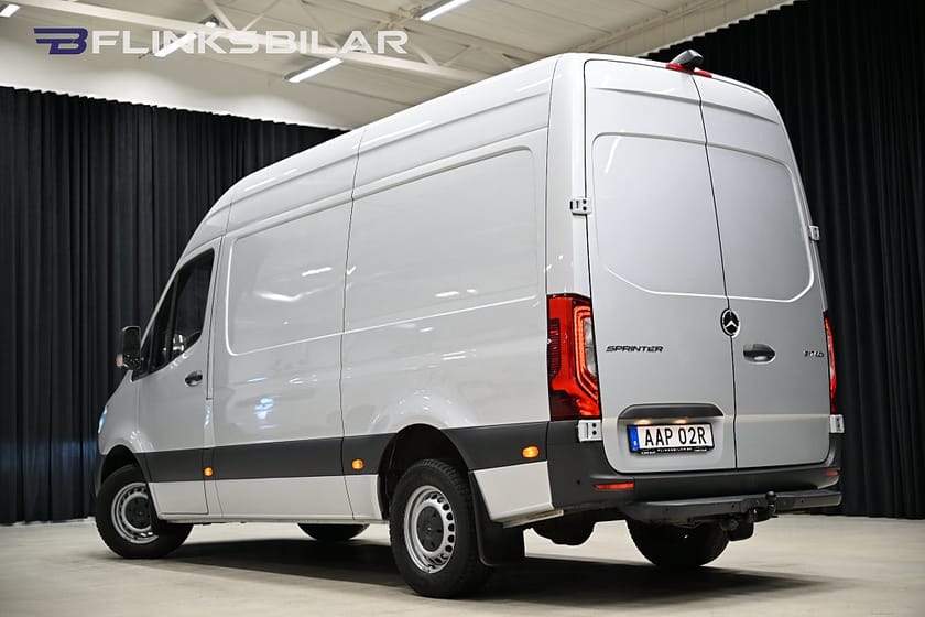 Bild 4 av Mercedes-Benz Sprinter 317 CDI RWD Panel Van 9G 170HK Automat|Drag|Värmare|Lazer|360°|Moms