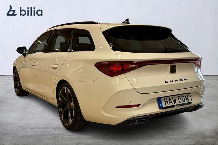 Bild 3 av CUPRA Leon Sportstourer 1.5 eTSI 150hk/B-kam/Carplay