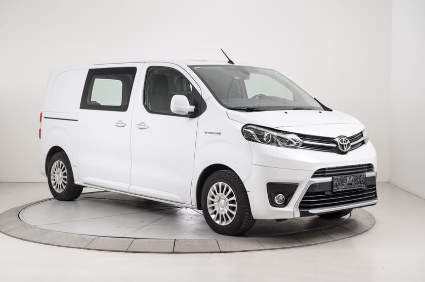 Bilde 2 av Toyota Proace Electric 75kWt Comfort L1H1 Auksjon! Les tekst!