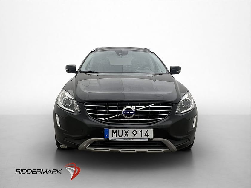 Bild 2 av Volvo XC60 D5 AWD Summum Pano H/K VOC Värmare Navi Drag