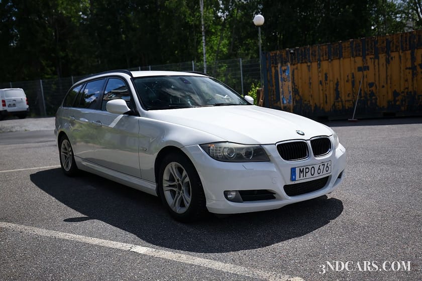 Bild 3 av BMW 320d Touring Comfort, Dynamic Sportstolar ( Småfix finns )