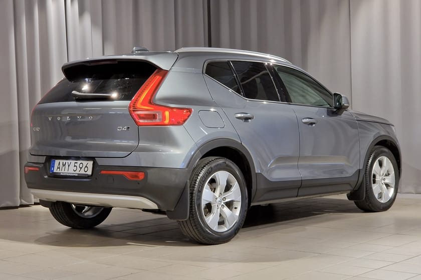 Bild 4 av Volvo XC40 D4 | Drag | El-stolar | Navi | Farthållare | 190 h