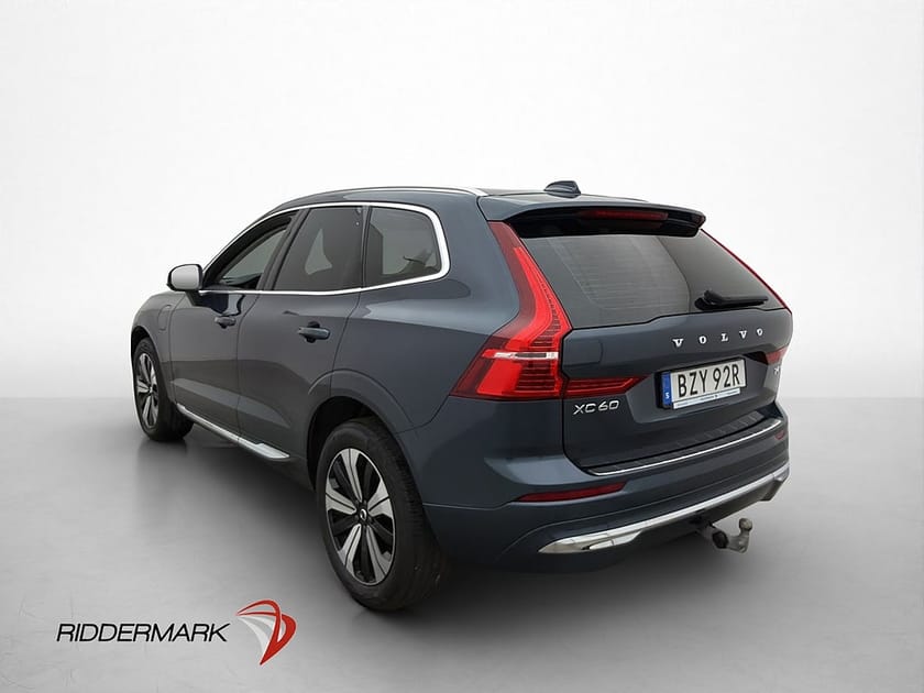 Bild 2 av Volvo XC60 T6 Plug-In Hybrid AWD 250hk Pano Kamera Drag Navi