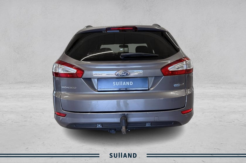 Bilde 4 av Ford Mondeo Stasjonsvogn EU-Godkjent til 31/8-2027,Reg.reim byttet,pris f.reg