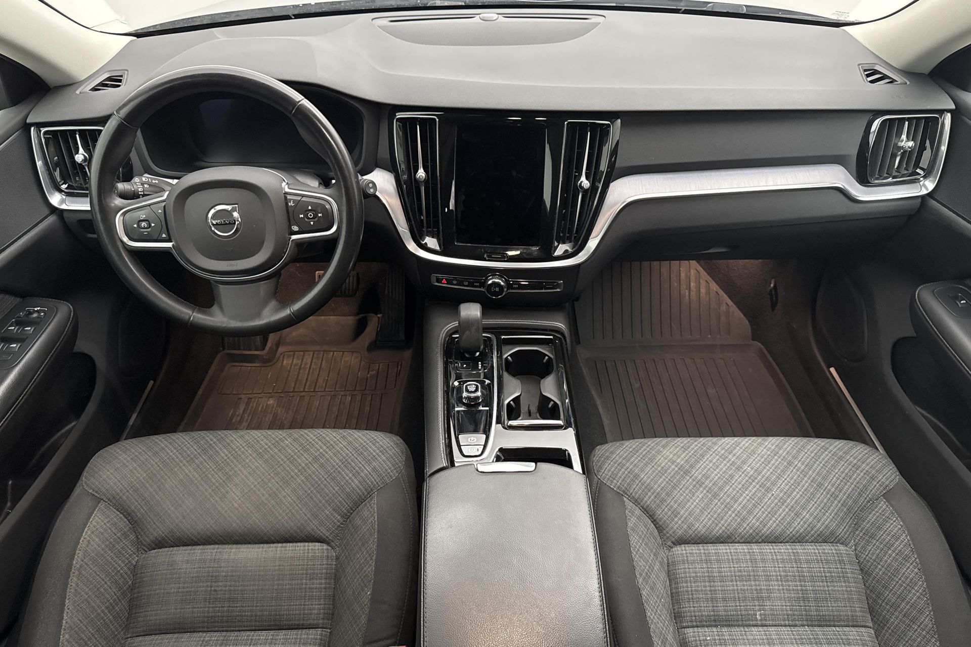 Volvo V60 Recharge T6 AWD 2023, bild 7/10