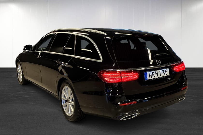 Bild 4 av Mercedes-Benz E 200 T d 9G-Tronic | Avantgarde | Drag | MBUX | Backkamera |