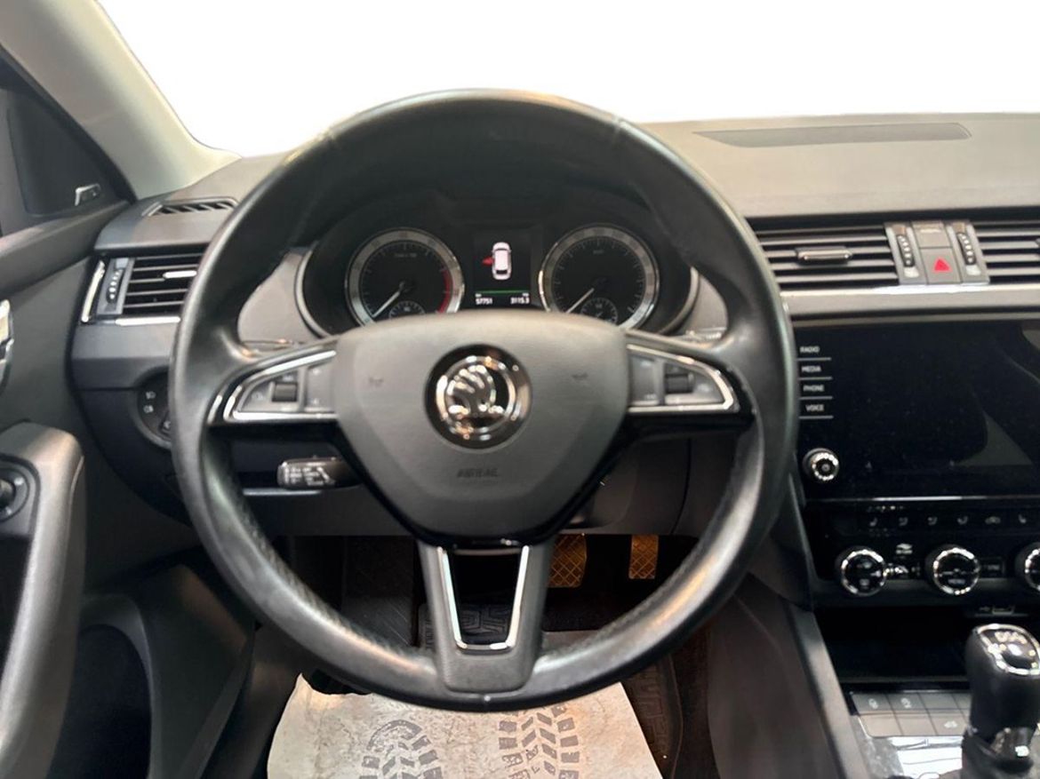 Škoda Škoda Octavia Kombi — bild 10