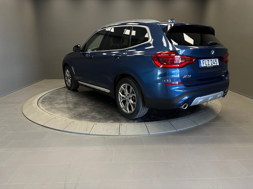 Bild 4 av BMW X3 xDrive20d X Line Panorama Drag HK Värmare