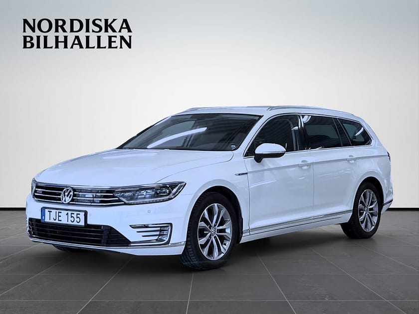 Bild 3 av Volkswagen Passat Variant GTE 1.4 TSI ACT Nybesiktad Värmare Drag