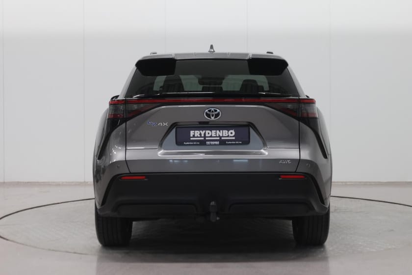 Bilde 3 av Toyota bZ4X AWD Active Tech