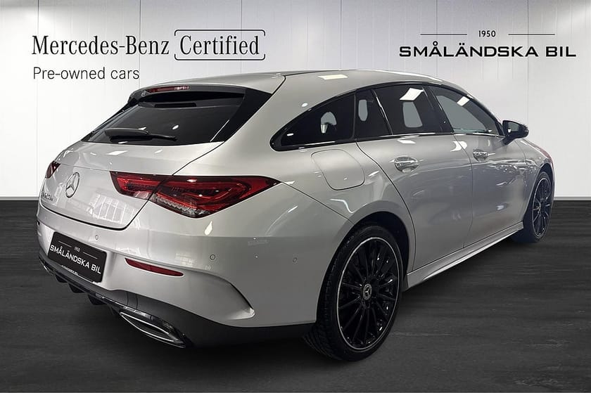 Bild 4 av Mercedes-Benz CLA 250 e Shooting Brake AMG Line / Panorama