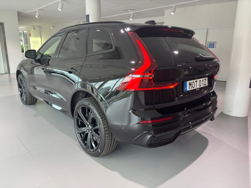 Bild 4 av Volvo XC60 T6 Plus Black Nordic Edition