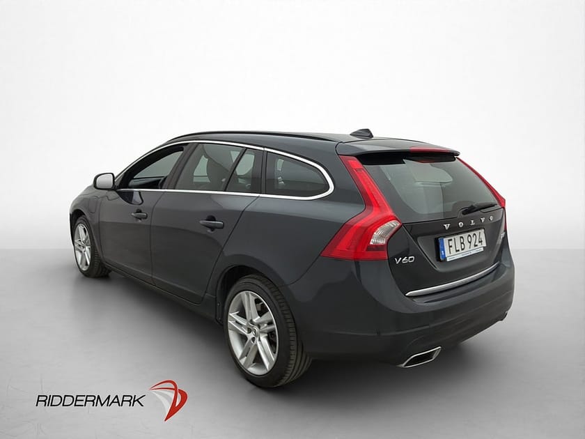 Bild 4 av Volvo V60 Plug-in Hybrid AWD 231hk Classic VOC Navi