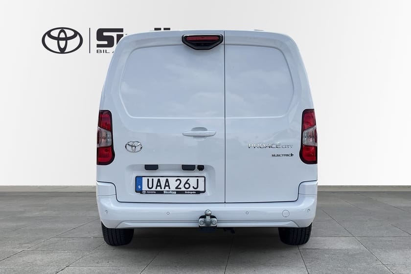 Bild 4 av Toyota ProAce City Electric LONG PROFESSIONAL / Vinterhjul / Dragkrok