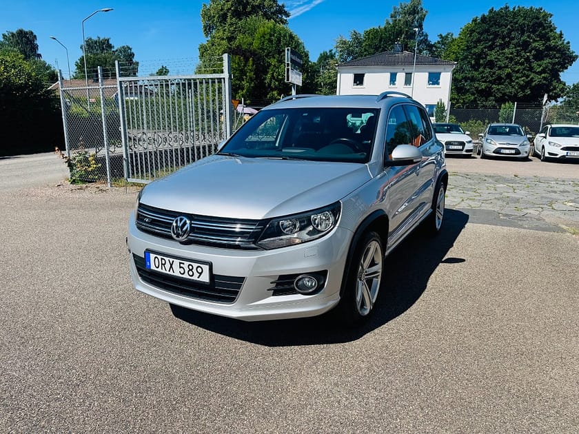 Bild 2 av Volkswagen Tiguan 1.4 TSI 160HK 4MOTION R-LINE / 1 ÄGARE / 9600Mil