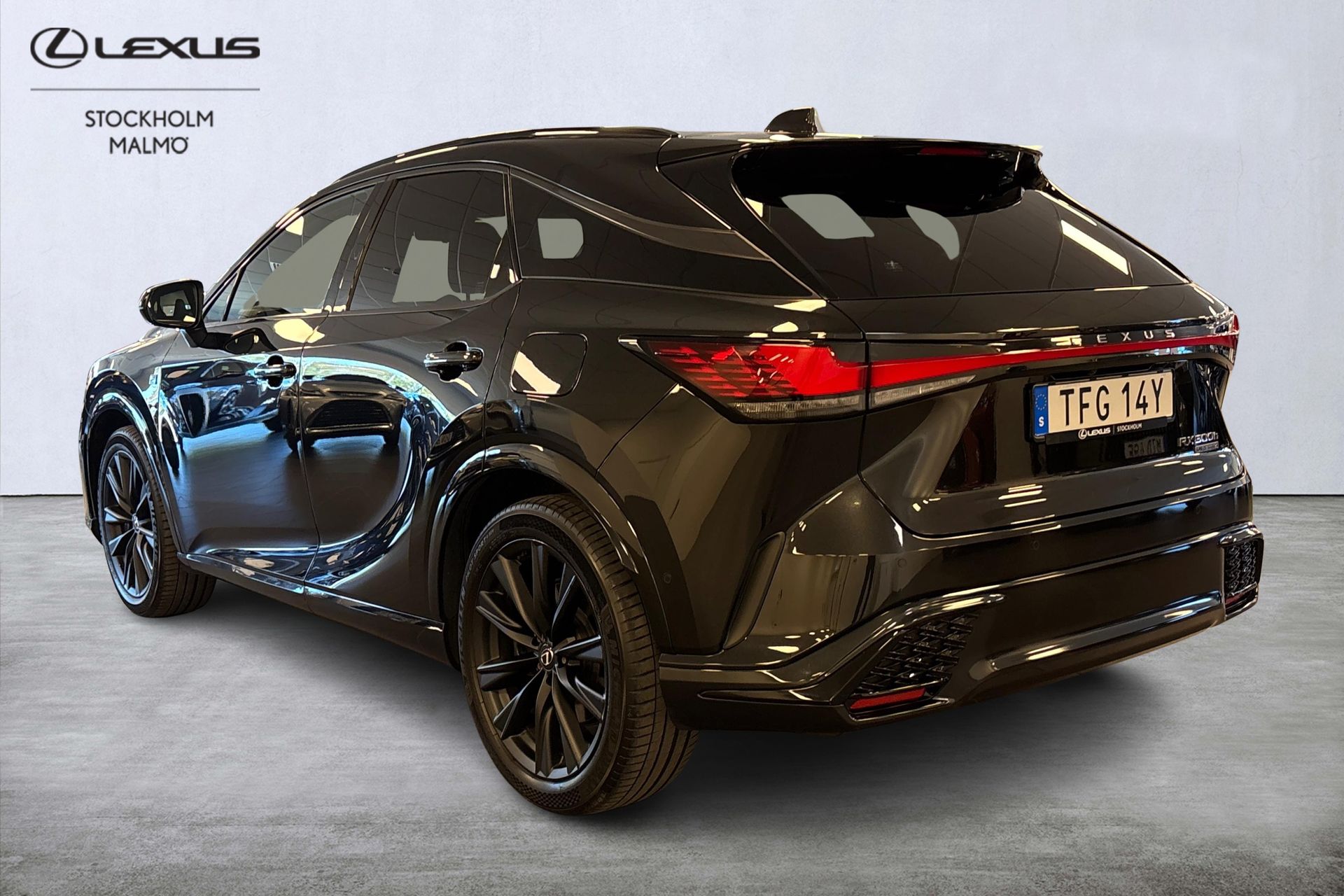 Lexus RX 500h F Sport Pano 360 2023, bild 2/10