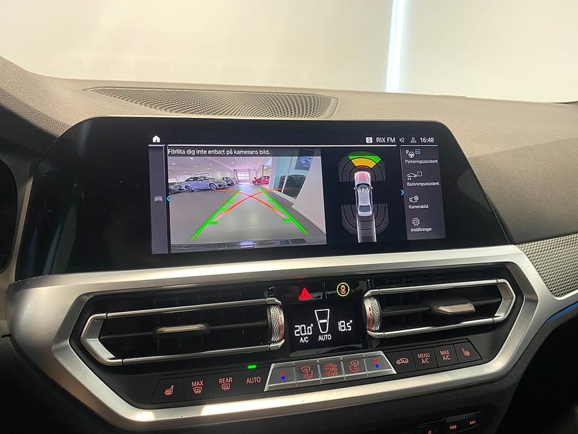 Bild 5 av BMW 330e xDrive Sedan M Sport Sportsäte Rattvärme