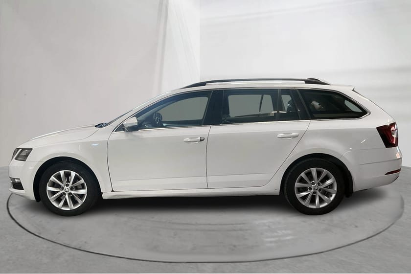 Bild 2 av Škoda Octavia Kombi III 2.0 TDI CR Combi 4x4 (150hk)
