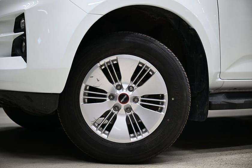 Bild 4 av Isuzu D-Max Space Cab