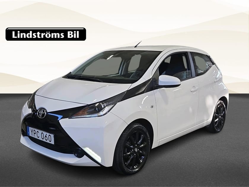 Bild 1 av Toyota Aygo 1,0 5-D X-PLAY S&V-hjul