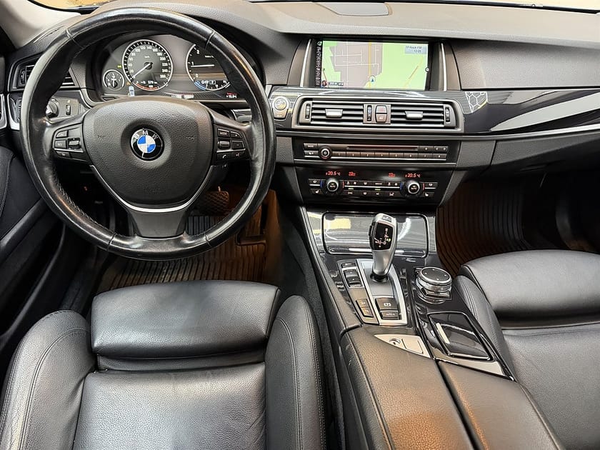 Bild 5 av BMW 520d xDrive Touring 520 190hk Navi/Bkamera/Läder/Krok/Rattvärme