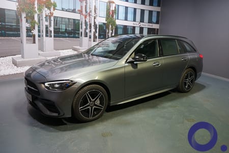 Mercedes-Benz C 300 T e C300T Plug-in hybrid AMG / spesielt velutstyrt