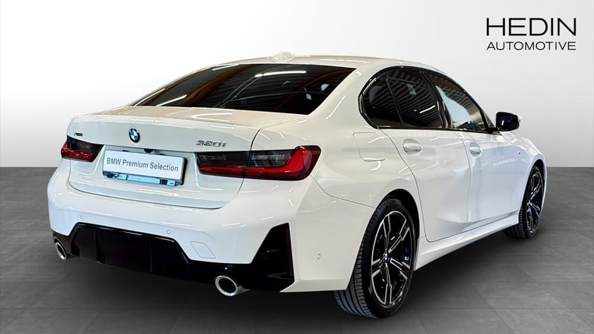 Bild 2 av BMW 320i xDrive Sedan M-Sport Rattvärme Dragkrok