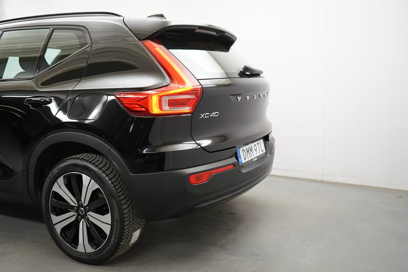Bild 3 av Volvo XC40 Recharge Core Edition, Navigation, Baklucka elmanövrerad