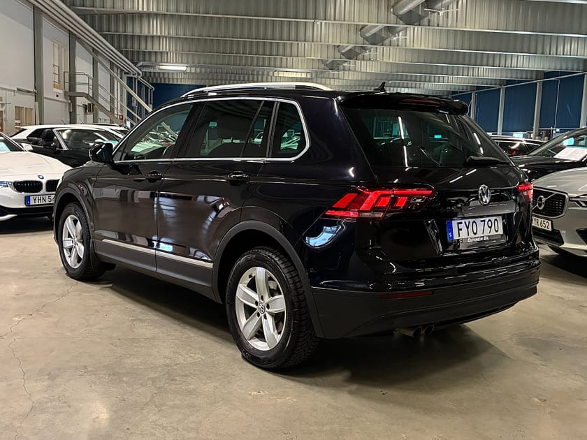 Bild 5 av Volkswagen Tiguan 1.4 TSI 4Motion Aut Executive | Cockpit | Drag| Värmare