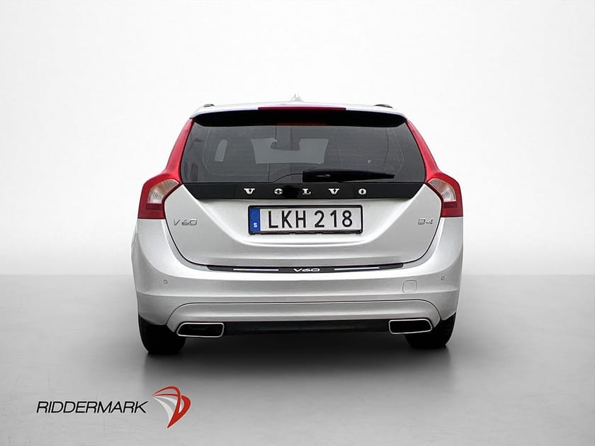 Bild 5 av Volvo V60 D4 190hk Momentum Värmare VOC Navi Välservad