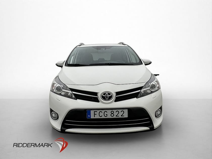 Bild 2 av Toyota Verso 1.8 147hk Intense 7-Sits Kamera Farthållare